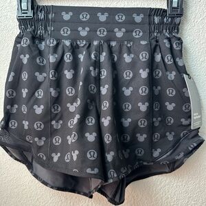 Lululemon Disney Hotty Hot High-Rise Short 4”